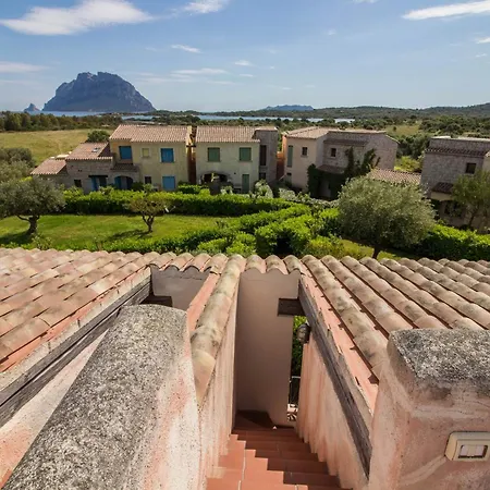 Guesthost - Lovely Flat With Terrace And Solarium