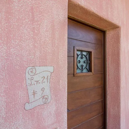 Guesthost - Lovely Flat With Terrace And Solarium * Porto San Paolo